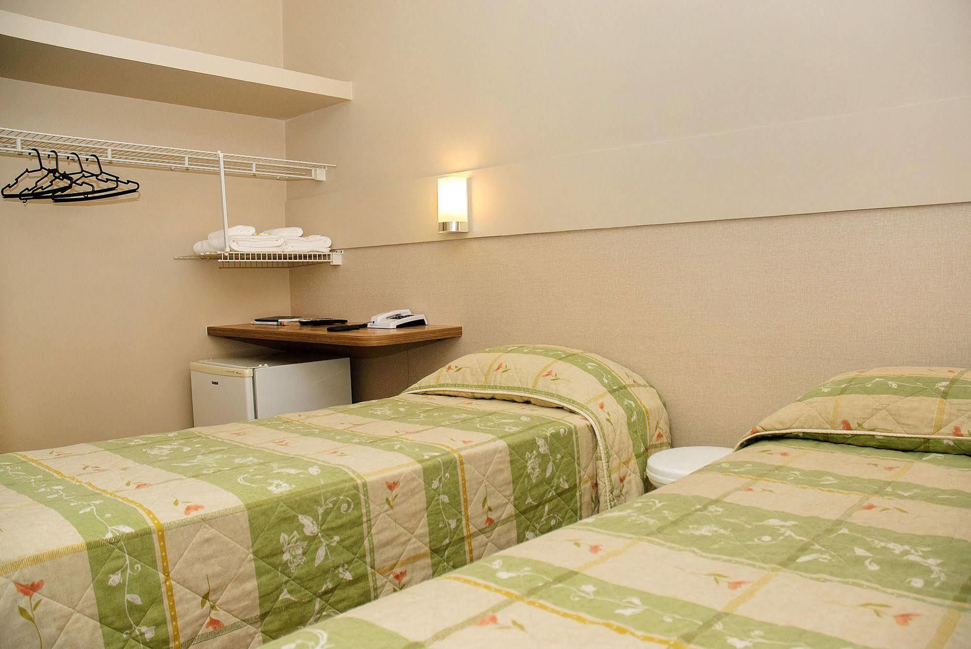Hotel Lumini Куритиба Экстерьер фото