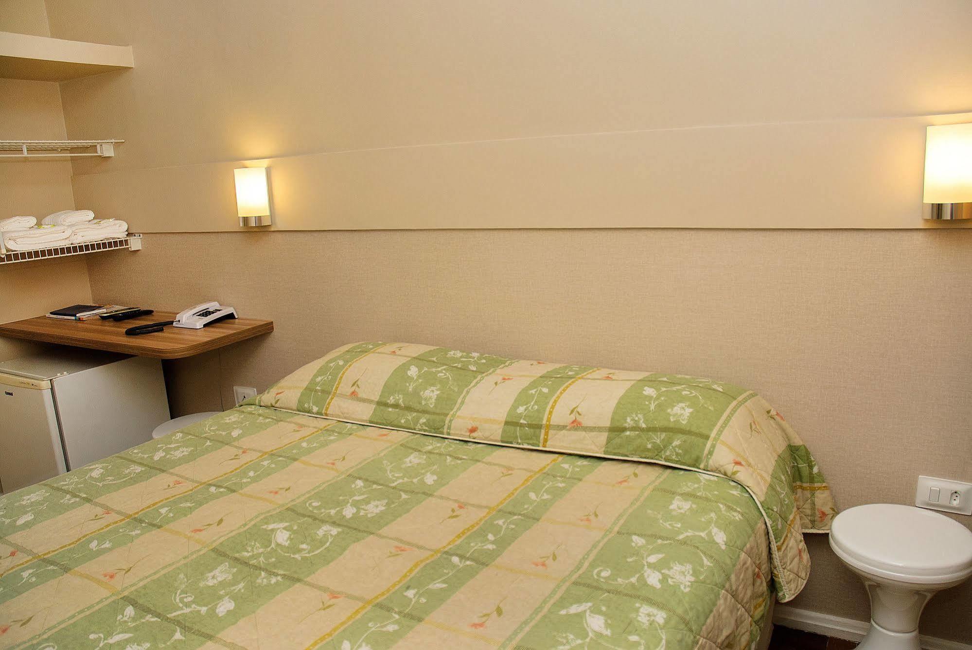 Hotel Lumini Куритиба Экстерьер фото
